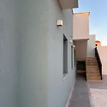 Nimia Portopalo *